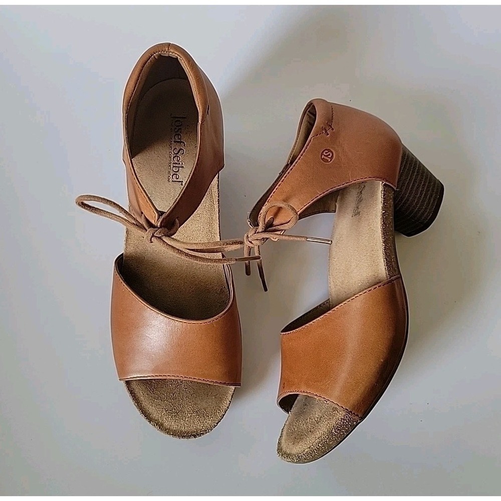 Josef Seibel Sandals 8.5 Brown Leather Open Toe Casual Chic Comfort Minimalist